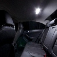 Punto Pure Reading Lamp