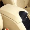 Convenient center armrest