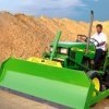 John Deere V2 Dozer