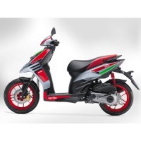 Aprilia Sr 150 Side Image