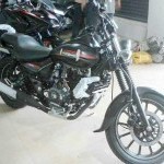 Bajaj Avenger Street Spy Picture Side View