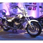 Bajaj Avenger 220 New 2018 Side View