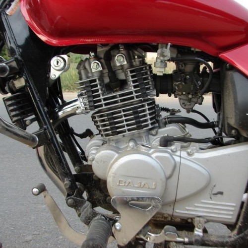 Bajaj Avenger220dtsi 11