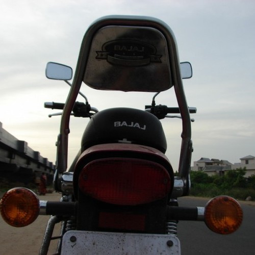 Bajaj Avenger220dtsi 38