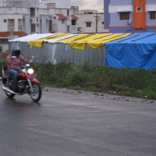 Bajaj Avenger220dtsi 64