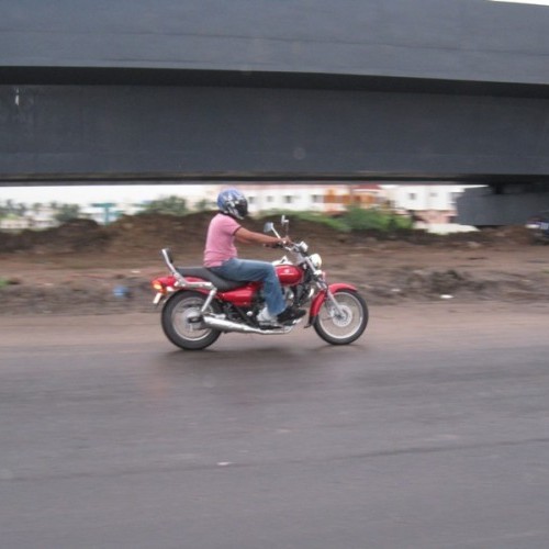 Bajaj Avenger220dtsi 66