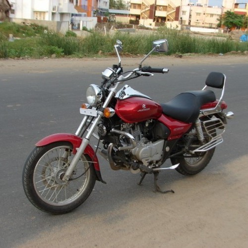 Bajaj Avenger220dtsi 9