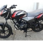 Bajaj Discover 110 Side Quarter View 1