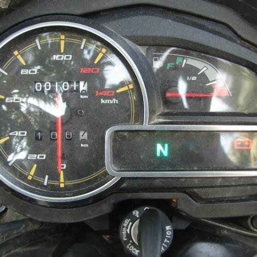 Bajaj Discover 125 St 8