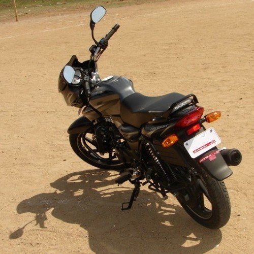 Bajaj Discover 7