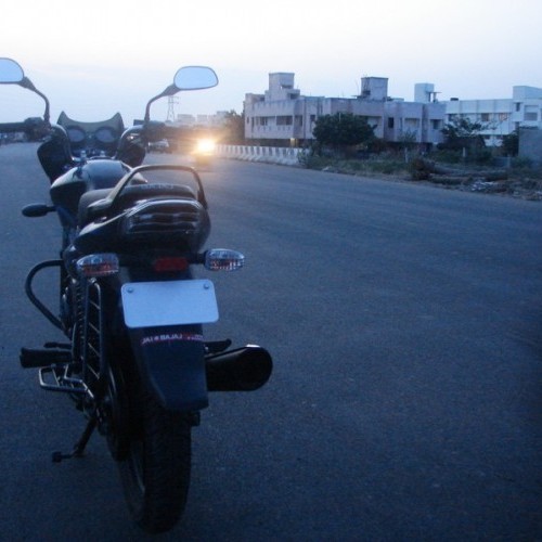 Bajaj Discover150 15