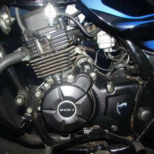 Bajaj Discover150 23