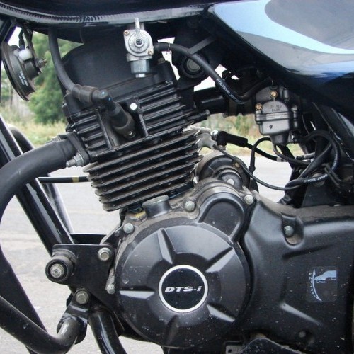 Bajaj Discover150 34