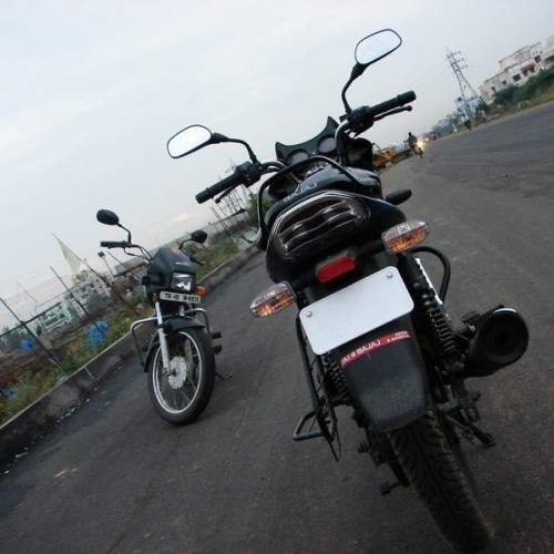 Bajaj Discover150 36