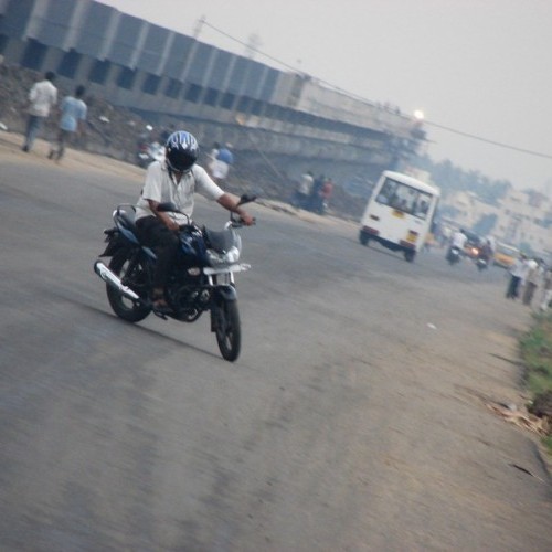 Bajaj Discover150 48