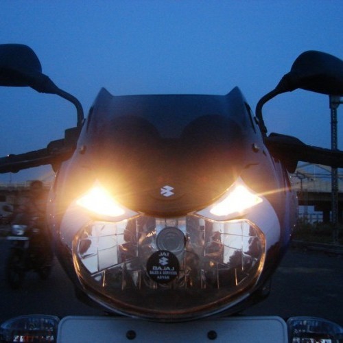 Bajaj Discover150 5
