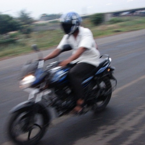 Bajaj Discover150 57