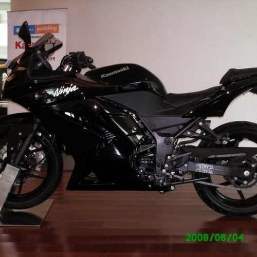Bajaj Ninja 24