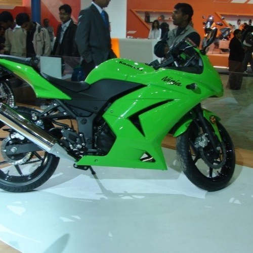 Bajaj Ninja 6