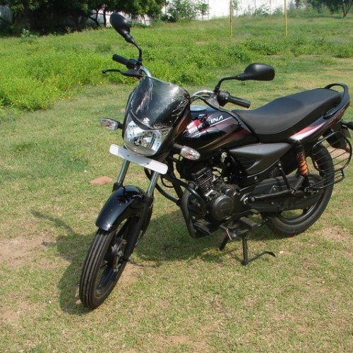 Bajaj Platina 1