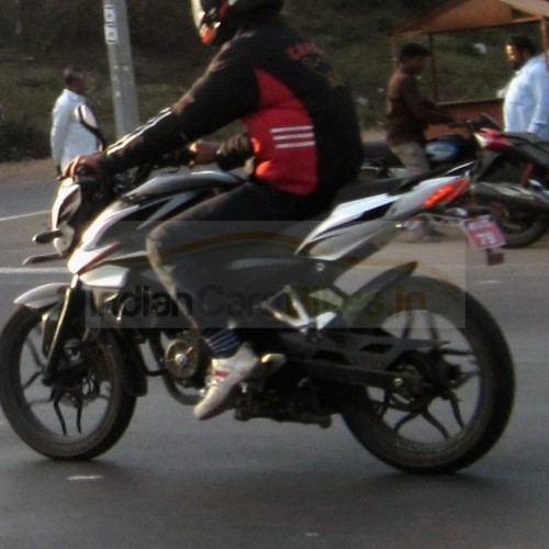Bajaj Pulsar 150ns Tail Lamp Spy Picture