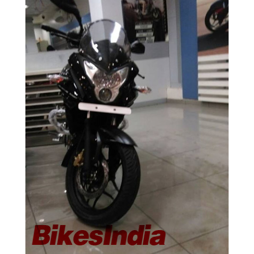 Bajaj Pulsar 200as Showroom Front View