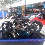 Bajaj Pulsar 200ns 04