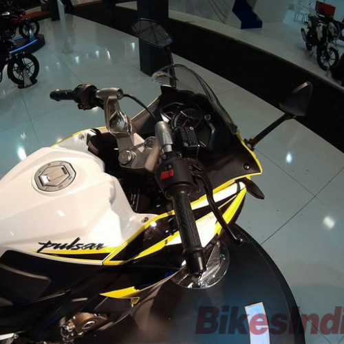 Bajaj Pulsar 200 Super Sport Tank