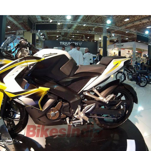 Bajaj Pulsar 200 Super Sport Yellow Side View