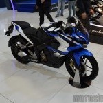 Bajaj Pulsar 200ss Blue Front Quarter View