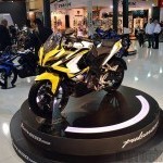 Bajaj Pulsar 200ss Yellow Front Quarter View