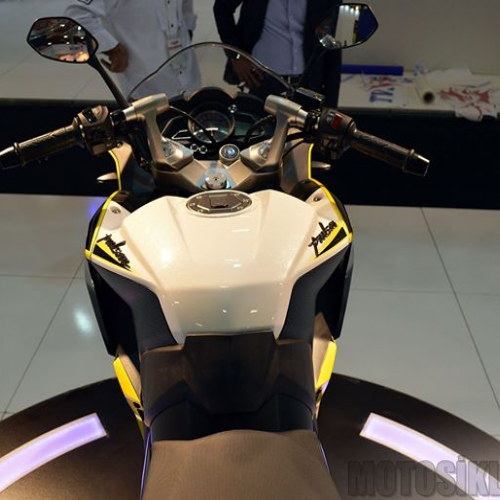 Bajaj Pulsar 200ss Yellow Handlebar