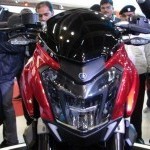 Bajaj Pulsar 400 Cs 04