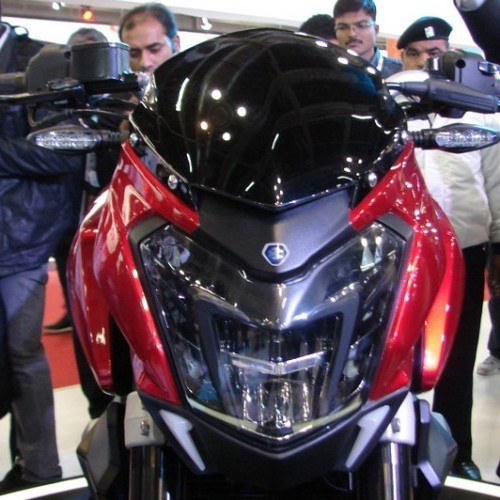 Bajaj Pulsar 400 Cs 15