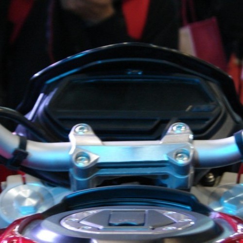 Bajaj Pulsar 400 Cs 20