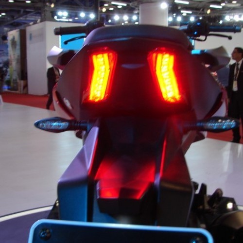 Bajaj Pulsar 400cs 31