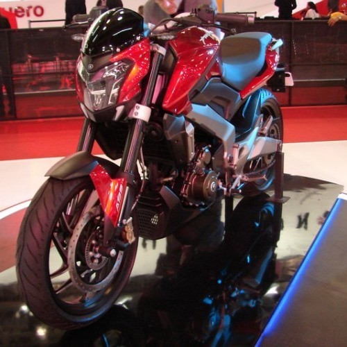 Bajaj Pulsar 400cs 38