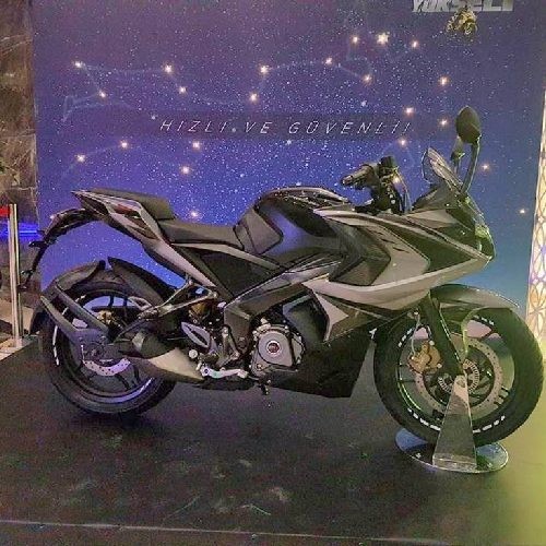 Bajaj Pulsar Rs200 Grey Side