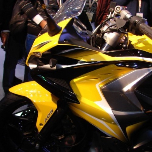 Bajaj Pulsar 400 Ss 33