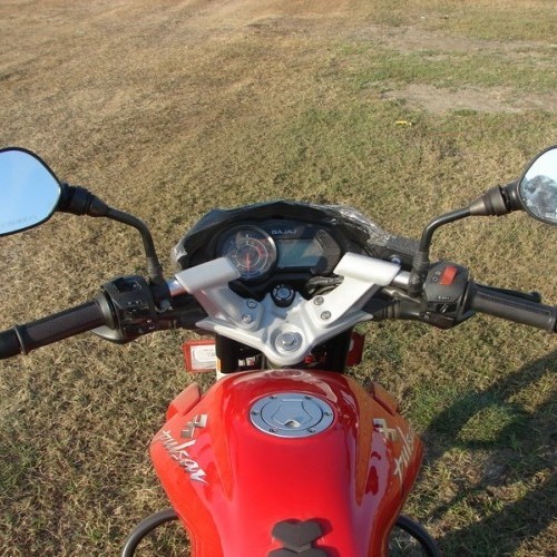 Bajaj Pulsar135ls 51