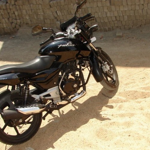 Bajaj Pulsar150 7