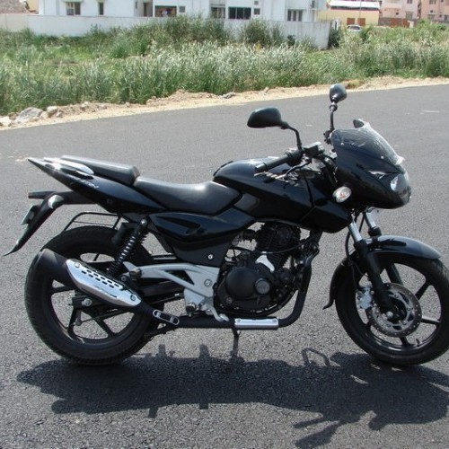 Bajaj Pulsar180 4