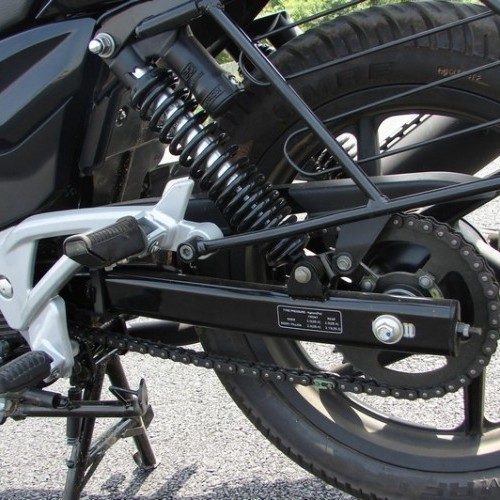 Bajaj Pulsar180 8