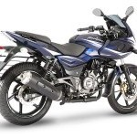 2017 Bajaj Pulsar 220 Quarter View Rear