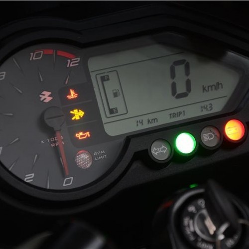 Bajaj Pulsar220dtsi 18