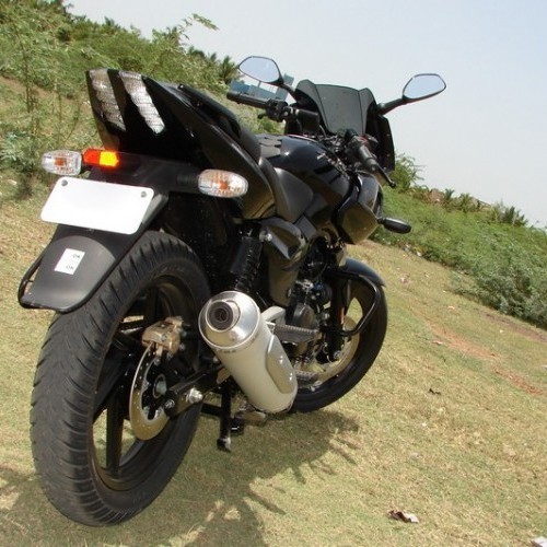 Bajaj Pulsar220 19