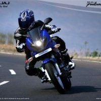 Bajaj Pulsar 220F