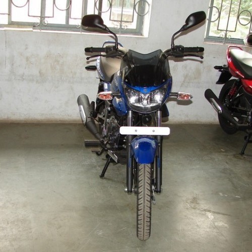 Bajaj Xcd125 2