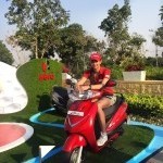 Hero Duet Scooter Launch Picture With Girl