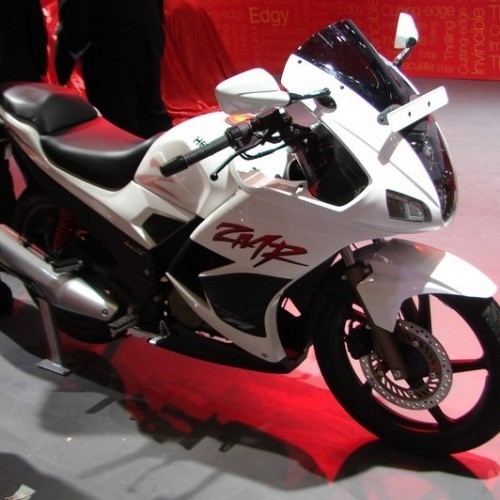 Hero Karizma Zmr 06